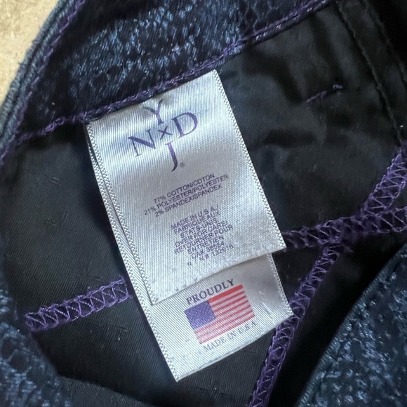 NYDJ ladies navy and black snake print pattern pants 12P. Perfect condition - Picture 9 of 13